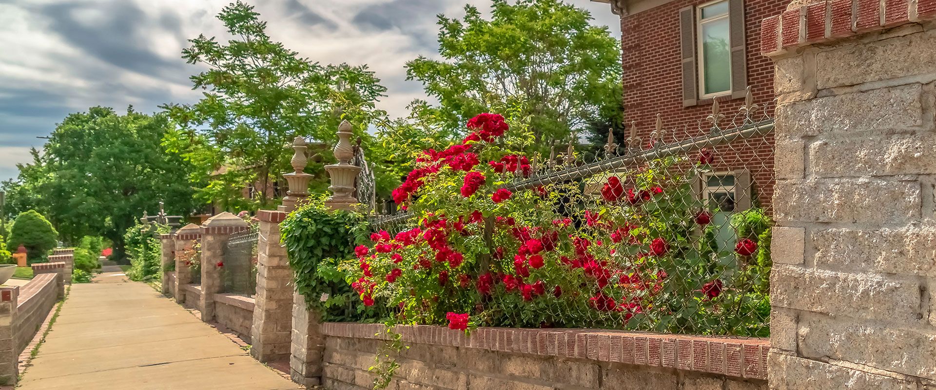 Torbalı Karakurt Çit ve Tel örgü Sistemleri